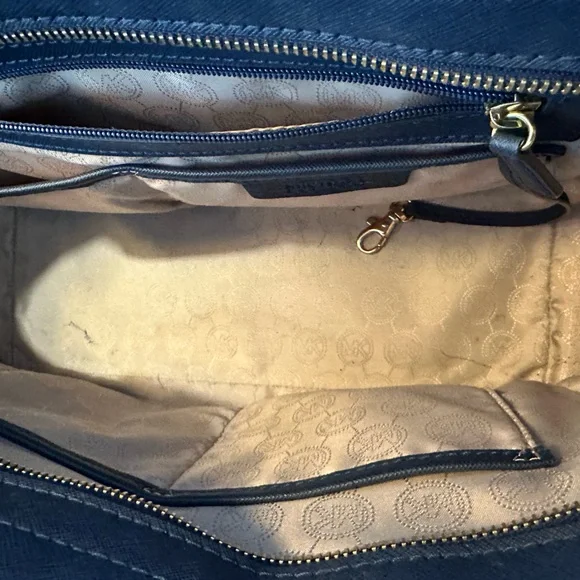 Michael Kors Navy Saffiano Satchel with Gold Hardware - Picture 3 of 6